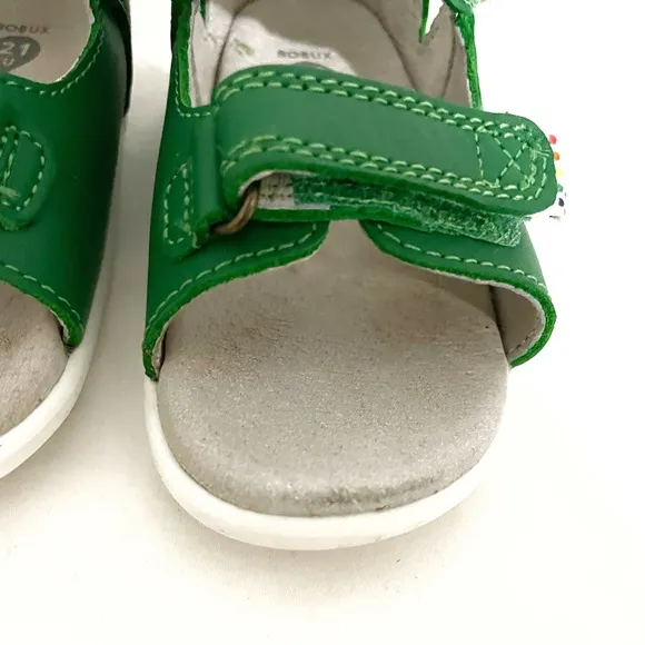 Bobux • emerald green open toe walking sandals • EU 21  US 5