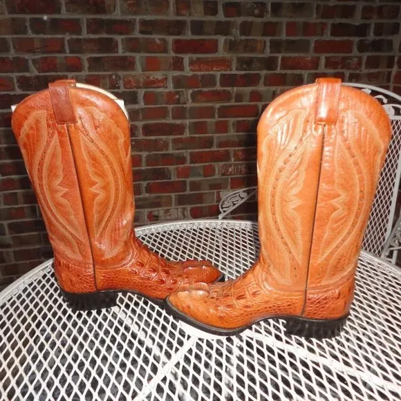 BOTAS CUEVAS Men Brown Caiman Print Western Leather Boots Size 25.5 (6.5) NWT!!