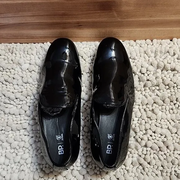 BP BLACK PATENT FAUX LEATHER LOAFERS MENS SIZE 7.5 NWOB