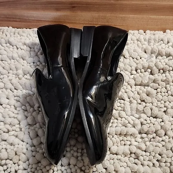 BP BLACK PATENT FAUX LEATHER LOAFERS MENS SIZE 7.5 NWOB