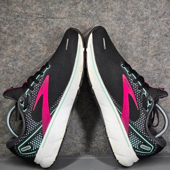Brooks Ghost 14 Womens Running Shoes Size 11 Black/Pink N6656*