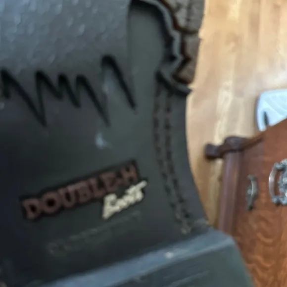 Brown Leather Cowboy Boots like new Double H brand. Men size 8