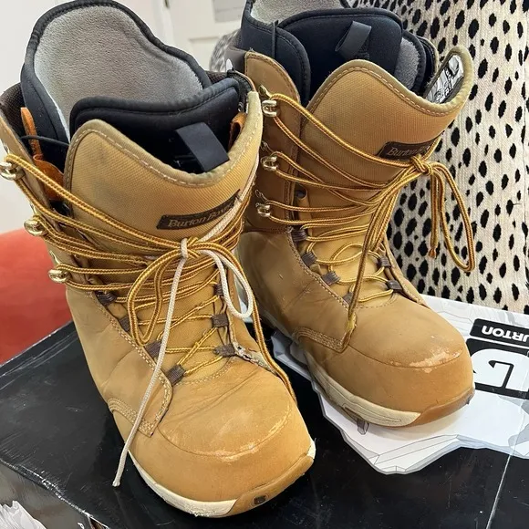 Burton BOXER Snowboard Boots Men's Size 11