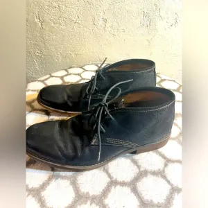 Calvin Klein Men's Black Leather boots, lace tie, sz 13, amazing condition
