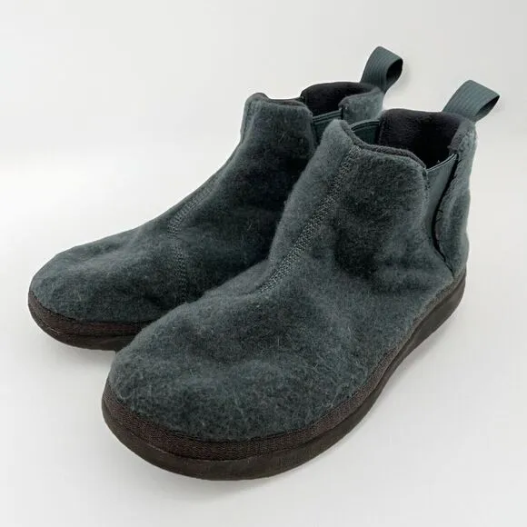 CHACO Revel Chelsea Boots Felted‎ Fleece Boots Men 9 SAMPLE Comfort