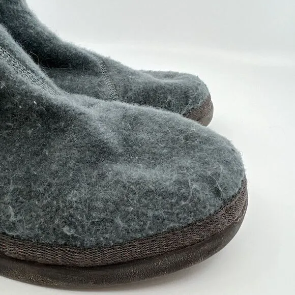 CHACO Revel Chelsea Boots Felted‎ Fleece Boots Men 9 SAMPLE Comfort