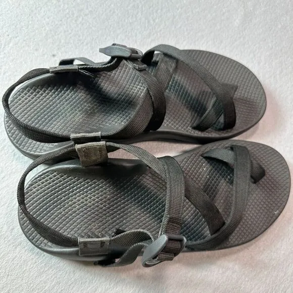 Chaco Sandals Mens 12 Z2 Classic Black Toe Loop Walking Hiking Ankle Strap
