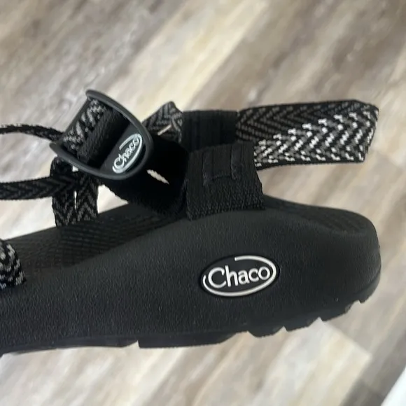 CHACO ZX/2 CLASSIC WOMEN'S SANDALS size 9 strappy chacos walking hiking