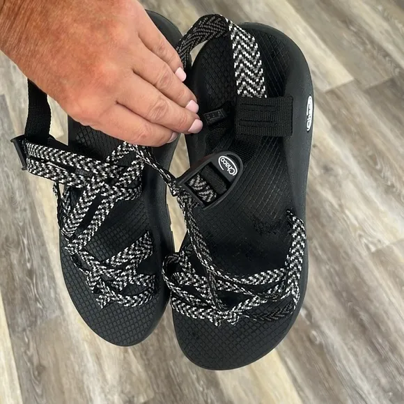 CHACO ZX/2 CLASSIC WOMEN'S SANDALS size 9 strappy chacos walking hiking