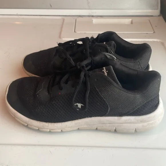 Champion running shoes black sneakers athletic youth boys or girls size 6