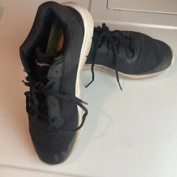 Champion running shoes black sneakers athletic youth boys or girls size 6