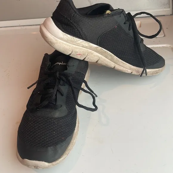 Champion running shoes black sneakers athletic youth boys or girls size 6