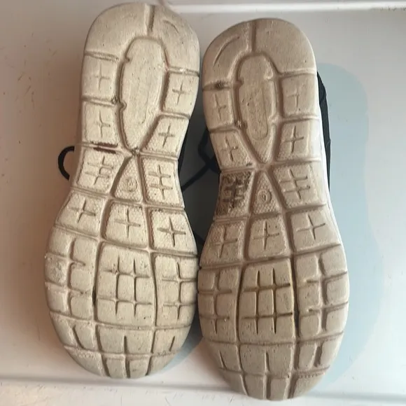 Champion running shoes black sneakers athletic youth boys or girls size 6