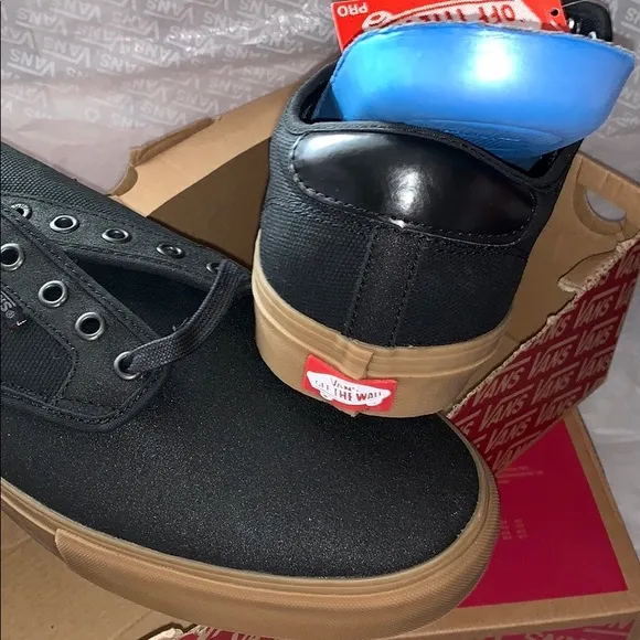 :Ⓜ️CHIMA PERGUSON PRO SYDNEY X-TUFF BLACK/GUM ULTRA CUSH LITE BRAND NEW VANS