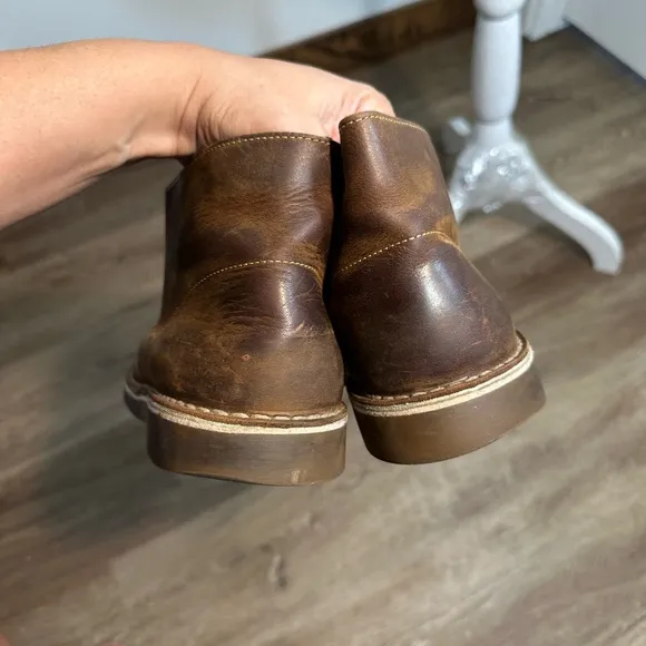 CLARKS MEN'S BUSHACRE 2BEESWAX LEATHER men size 9