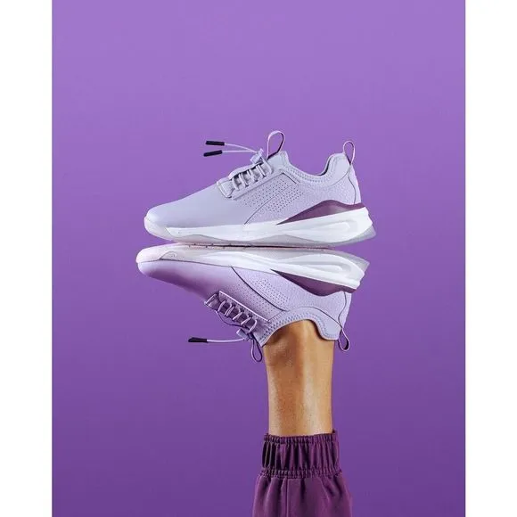 Clove Women’s Classic Core Lavender Size 9.5