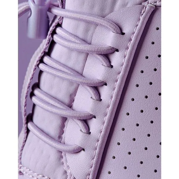 Clove Women’s Classic Core Lavender Size 9.5
