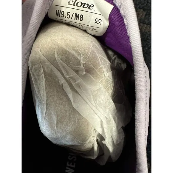 Clove Women’s Classic Core Lavender Size 9.5