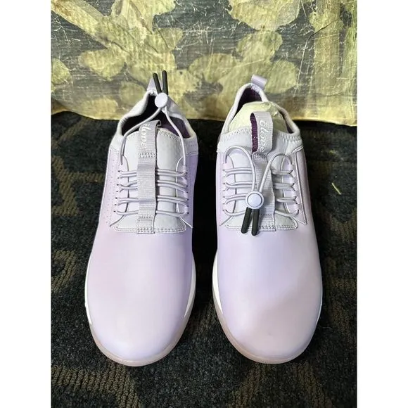 Clove Women’s Classic Core Lavender Size 9.5