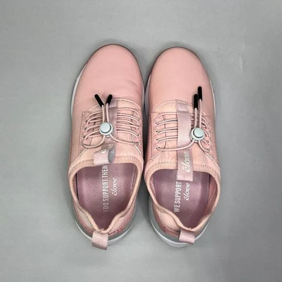 Clove Women's Size 6.5 Classic Nursing Shoes