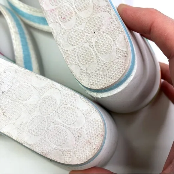 Coach Felicite wedge thong sandals stripes blue white 10
