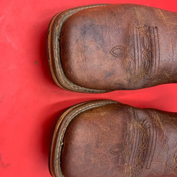 Cody James  men 6 cowboy boots