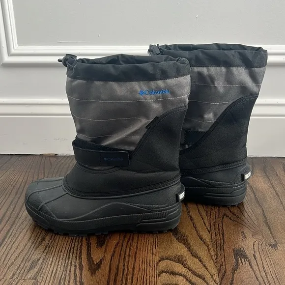 Columbia Powderbug Snow Boots Size 6 Big Kid NEW