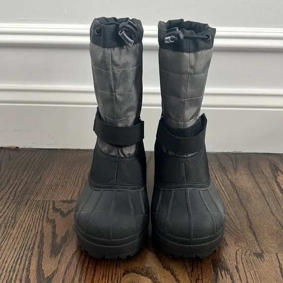 Columbia Powderbug Snow Boots Size 6 Big Kid NEW