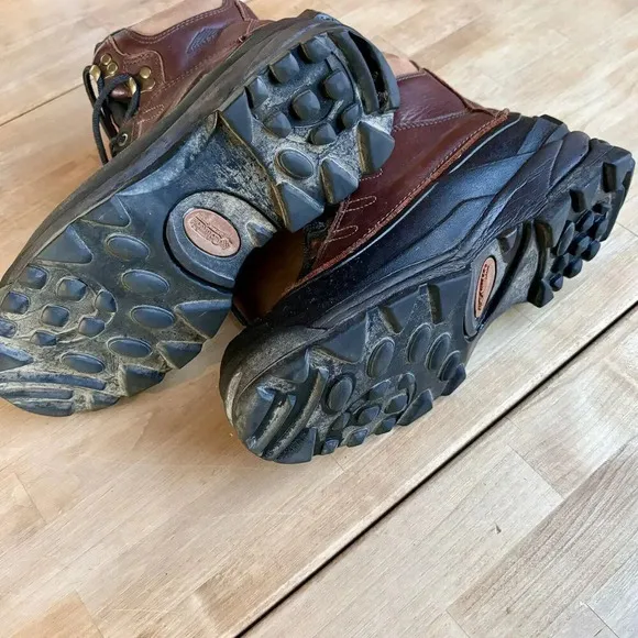 Columbia Silcox Thermolite Insulate Men 8 W 10 Waterproof Hiking Boot BM1400-817