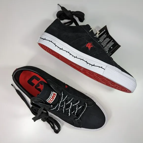 Converse Cons One Star Pro Roses A01579C Black Red Suede Skateboard shoes sz 10