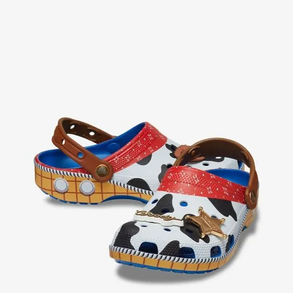 Crocs Classic Clog Toy Story Woody Mens Shoes 209446-4GX NEW Multi Sz