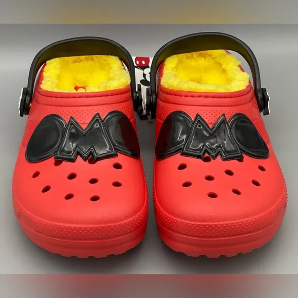 Crocs Classic Lined Red Clogs Shoes Disney Mickey Mouse 208104-063 Sz J4, J5 NEW