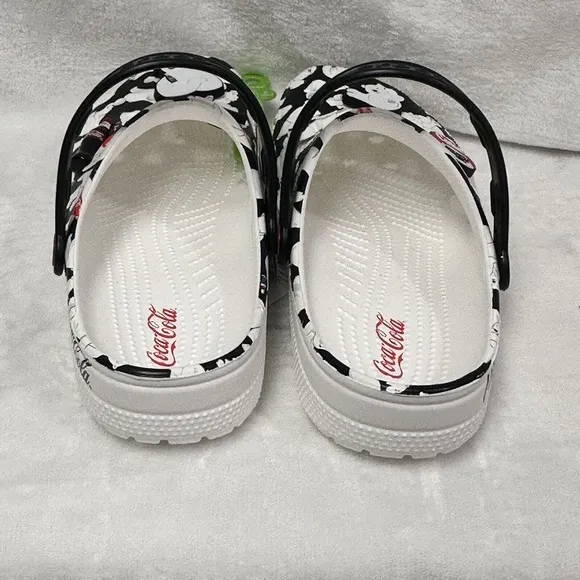 Crocs Coca-Cola Classic Clog Polar Bear Jibbitz (209314-100) Mens Size 10 NWOB