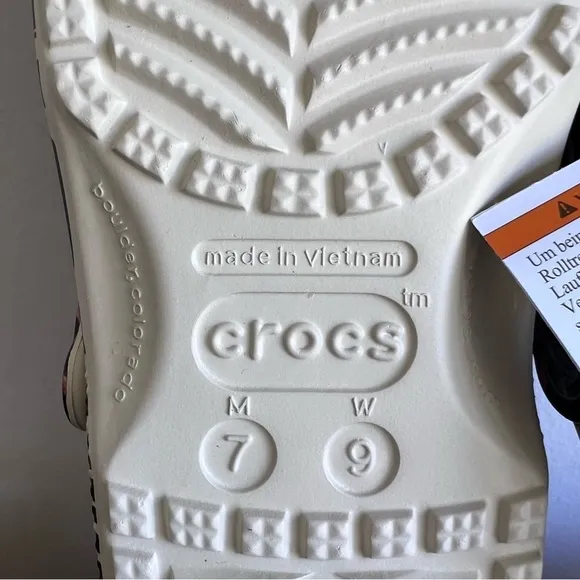 Crocs NEW Classic Animal Remix Unisex Clog Size 7 or 9 #B1820