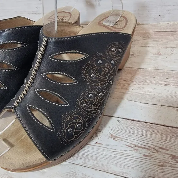 Dansko Sheri Sandal 37  Tooled Roses &amp; Studs