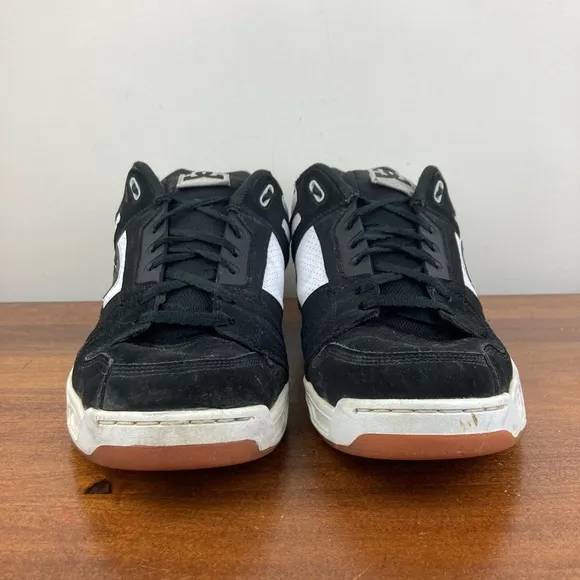 DC Shoe Co USA Stag Shoes Black White Suede Skateboard 320188 MEN’s Size 14.