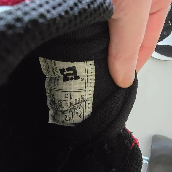 DC Shoes Black Red White Skateboard Sneaker Vintage Y2K Manteca 3 Sz 7.5