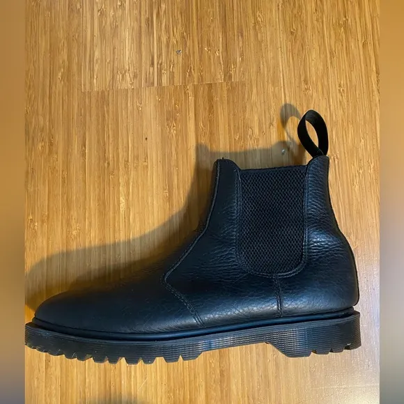 Doc Martens 2976 Black Leather Chelsea Boot Mens 10