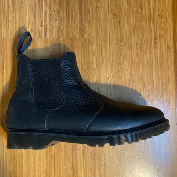 Doc Martens 2976 Black Leather Chelsea Boot Mens 10