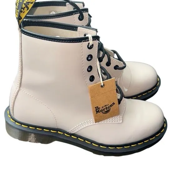 Dr. Martens 1460 Smooth Boots Vintage Taupe Unisex sz 11 Men/12 Women NEW