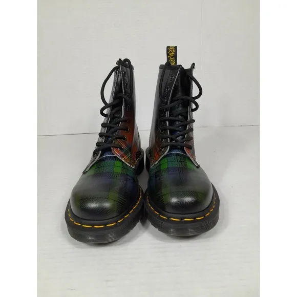 Dr Martens 1460 Tartan Plaid 8-Eye Black Blue Green Red Boots Women Sz 7 Men 6
