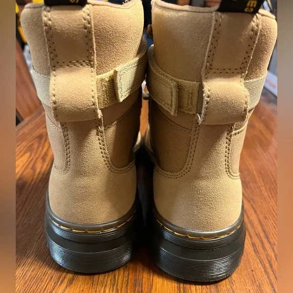 Dr. Martens Combs Tech Boots Tan Beige - LA004 - Men Sz 10 / Women Sz 11 - NEW