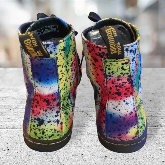 Dr. Martens graffiti paint splatter hackney canvas boots. Size W9