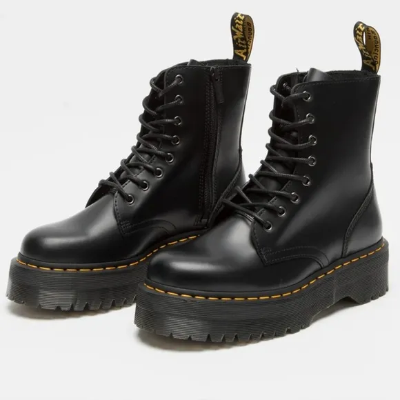 DR. MARTENS Jadon Platform Boots