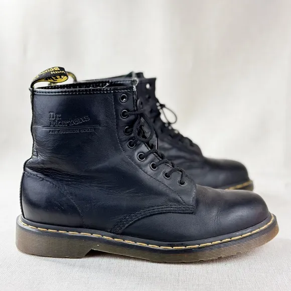 Dr. Martens Originals Black Leather Men's Combat Boots, Size US 9
