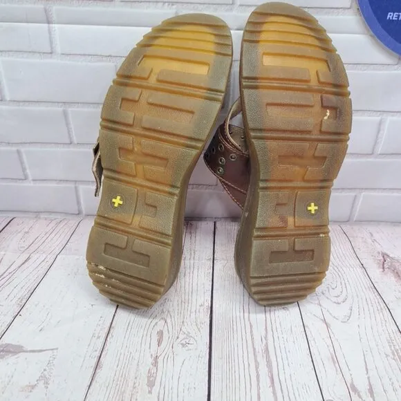 Dr Martens Sandals Womens 8 Eartha Slip-on Strappy Buckled grommet comfort beach