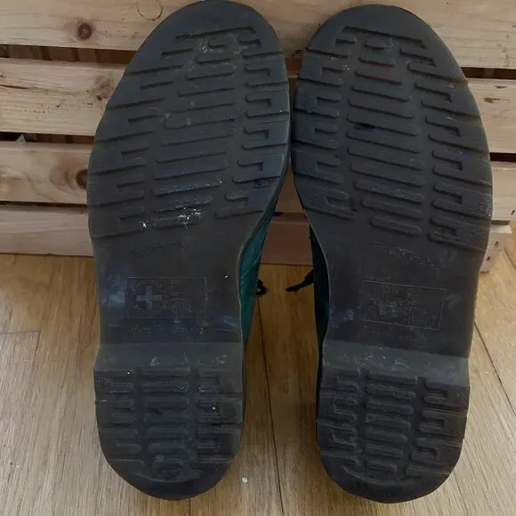 Dr. Martens Size 5 Green Leather The Original Air Cushion Low Top Oxford Shoes