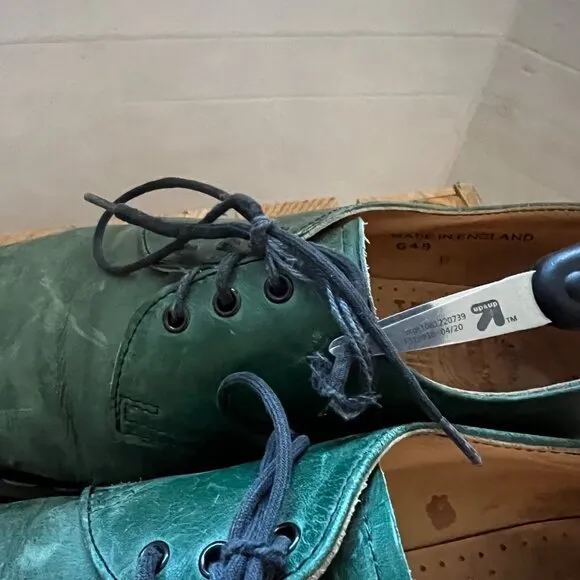 Dr. Martens Size 5 Green Leather The Original Air Cushion Low Top Oxford Shoes