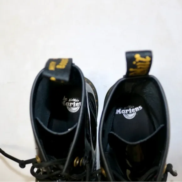 Dr. Martens Unisex Patent Leather Zavala Combat Boots in Black
