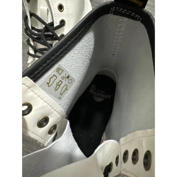 Dr. Martens Zavala White Combat boots US Men 8 or US women 9